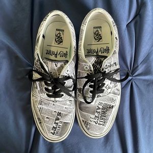 Harry Potter Vans.